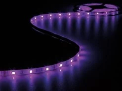 Vellight Vellight LEDS09RGB 150 LED's Strip 5 M En Voeding, Controller RGB