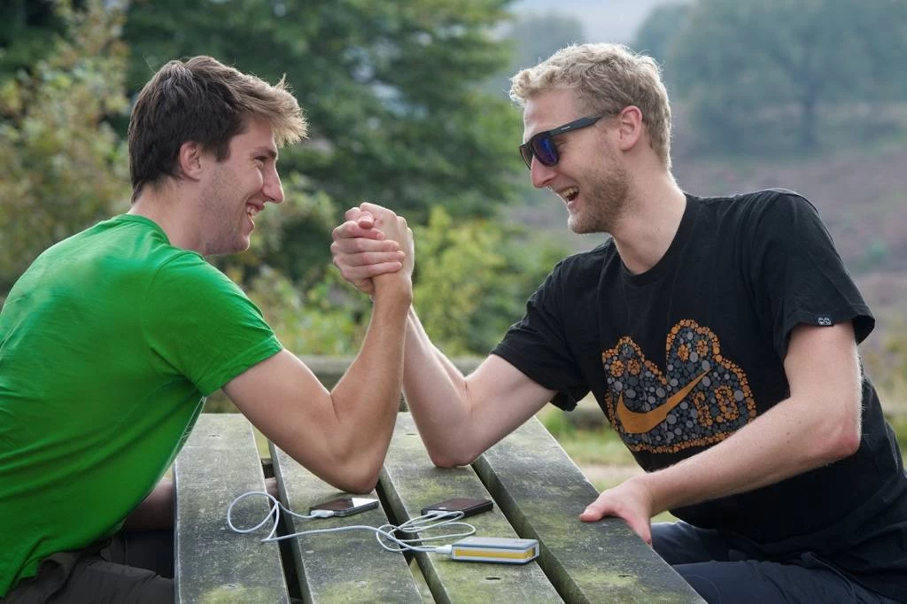 Xtorm Xtorm LED Powerbank Trip 9000 MAh - Antraciet - Afbeelding 4